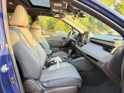 Used 2026 Subaru Outback Premium AWD/4WD image 18