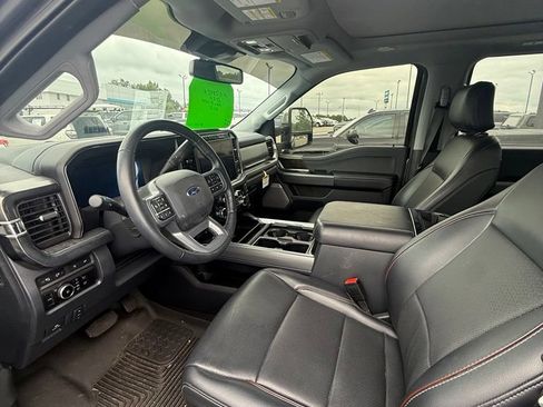 Used 2024 Ford F250 Lariat w/ Lariat Ultimate Package AWD/4WD image 7