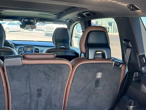 Certified 2023 Volvo XC90 B5 Plus w/ Protection Package image 43