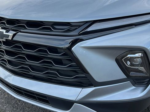 New 2025 Chevrolet Blazer LT w/ Convenience Package image 9