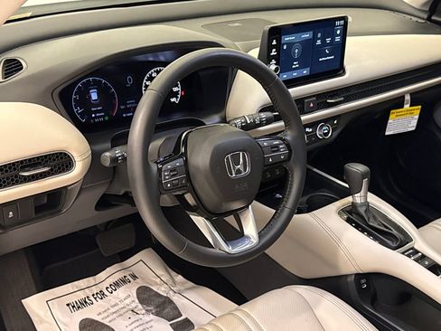 Used 2026 Honda HR-V EX-L image 19