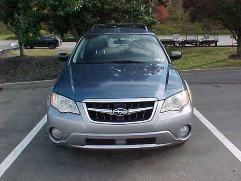 Used 2009 Subaru Outback 2.5i Special Edition image 3