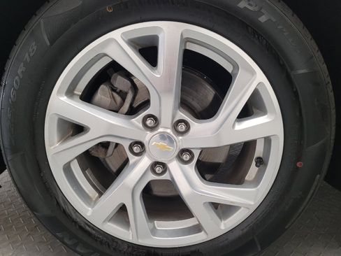 Used 2018 Chevrolet Equinox LT FWD image 31