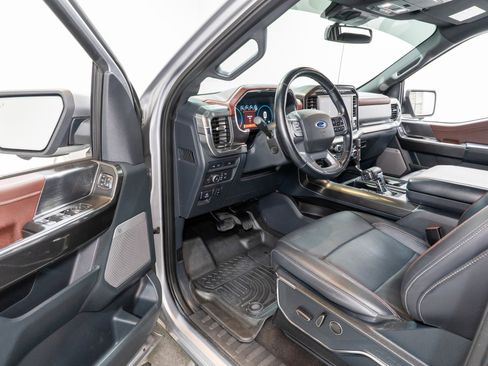 Used 2021 Ford F150 Lariat w/ Equipment Group 502A High AWD/4WD image 14