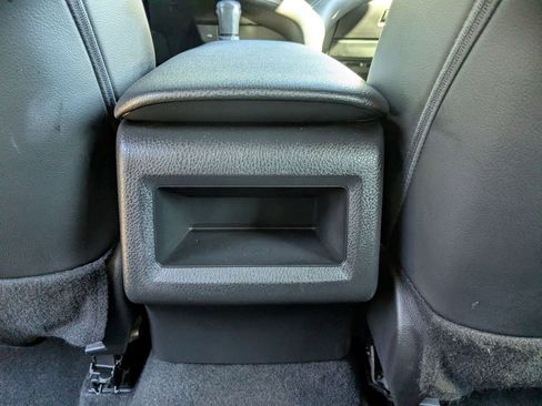 Used 2021 Toyota Camry SE w/ Convenience Package image 25