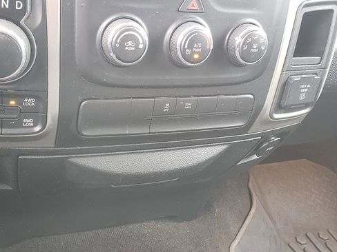 Used 2014 RAM 1500 Big Horn image 18