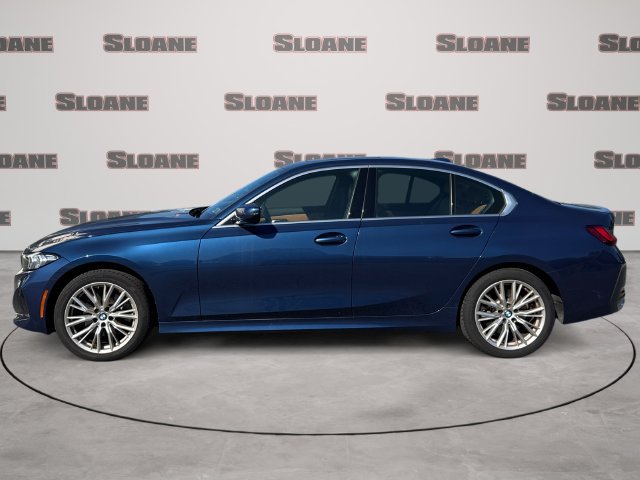 Used 2024 BMW 330i xDrive Sedan w/ Convenience Package AWD/4WD image 2