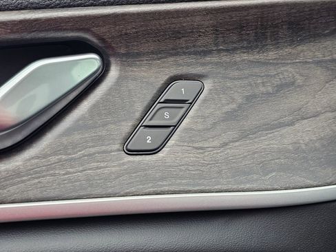 New 2026 Jeep Grand Cherokee L Limited image 10