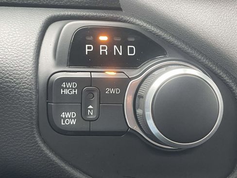 Used 2024 RAM 2500 Big Horn w/ Bed Utility Group image 6