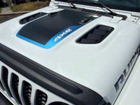 Used 2023 Jeep Wrangler Unlimited Rubicon 4xe w/ Steel Bumper Group AWD/4WD image 5