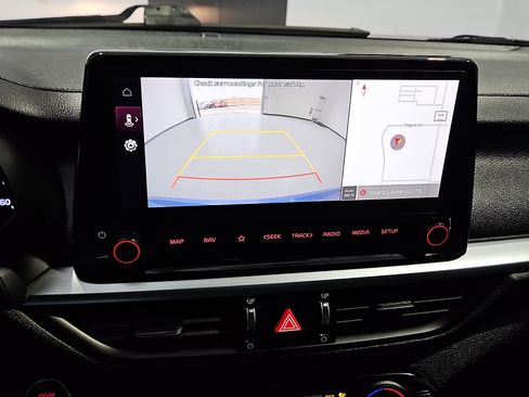 Used 2024 Kia Forte GT-Line image 15