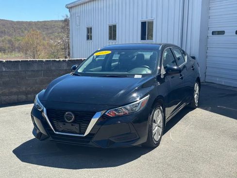Used 2021 Nissan Sentra S FWD image 1