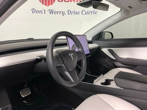 Used 2018 Tesla Model 3 Long Range image 13