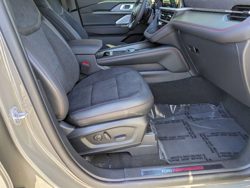 New 2026 Ford Explorer ST w/ Sun And Sound Package image 41