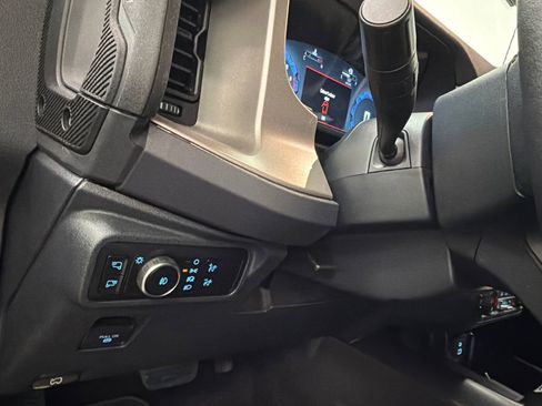 New 2025 Ford Bronco Outer Banks image 36