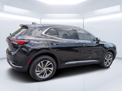 Used 2023 Buick Envision Essence FWD image 3
