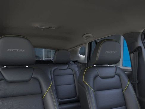 New 2026 Chevrolet Trax ACTIV w/ Driver Confidence Package FWD image 39