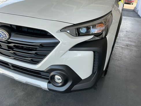 Certified 2025 Subaru Outback Limited XT AWD/4WD image 30