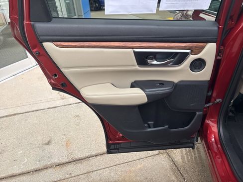 Used 2019 Honda CR-V EX-L image 10