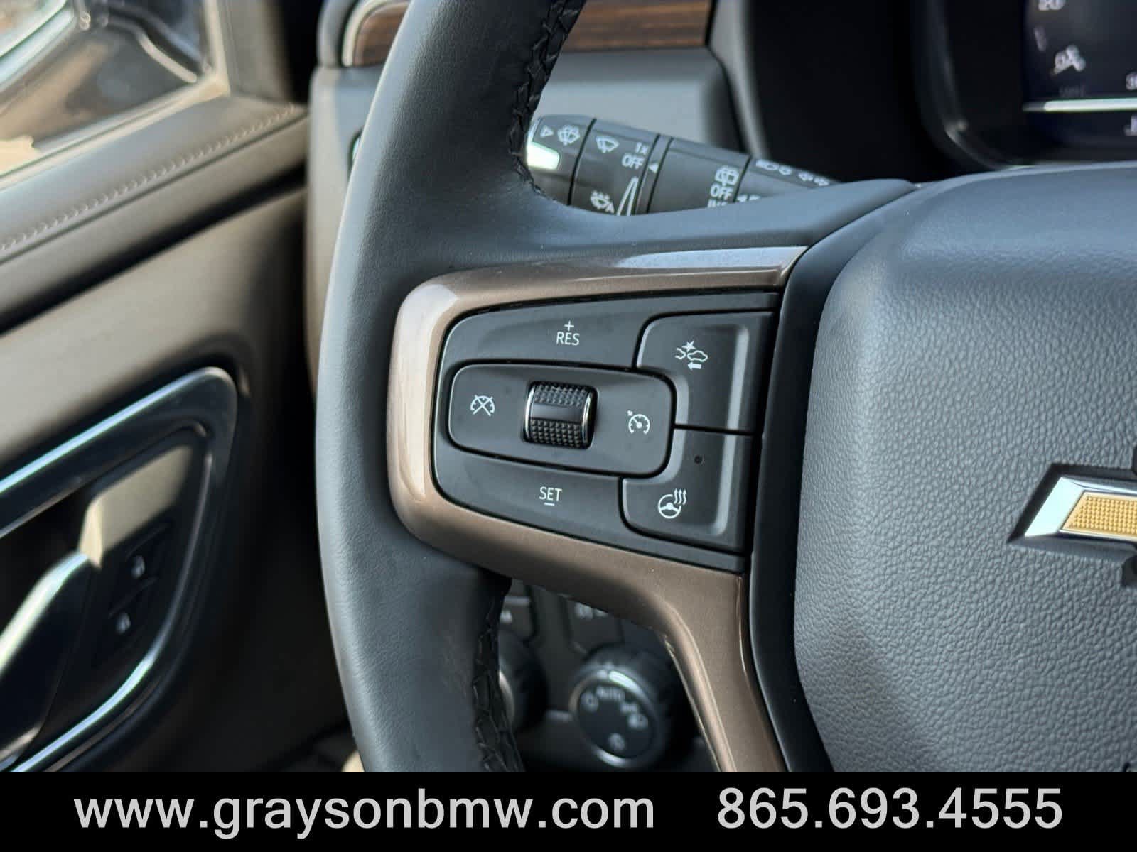 Used 2024 Chevrolet Suburban High Country w/ Premium Package AWD/4WD image 24