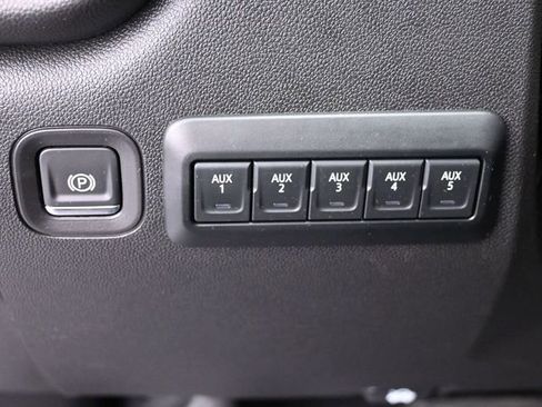 New 2026 Chevrolet Silverado 3500 W/T image 32