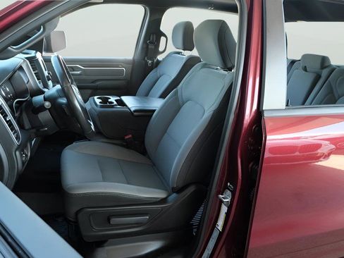 Used 2021 RAM 1500 Big Horn AWD/4WD image 18