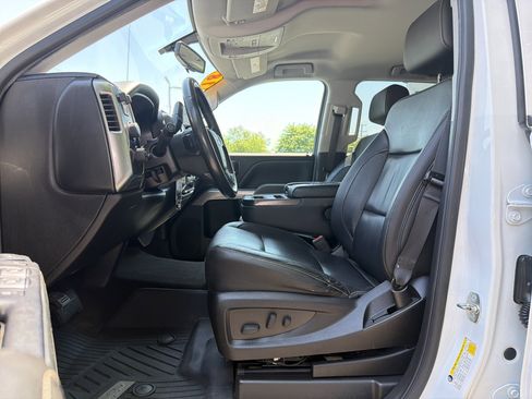 Used 2018 Chevrolet Silverado 1500 LT w/ All Star Edition AWD/4WD image 16