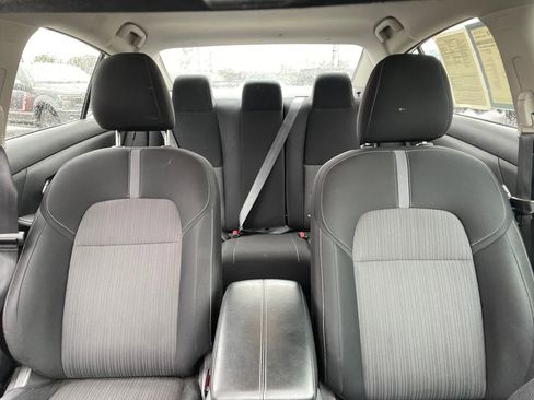 Used 2024 Nissan Sentra SV image 29