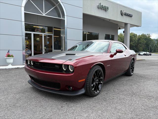 Certified 2020 Dodge Challenger R/T RWD image 3