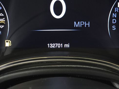 Used 2014 Jeep Grand Cherokee Limited AWD/4WD image 18