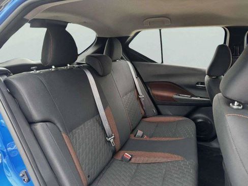 Used 2023 Nissan Kicks SR FWD image 44