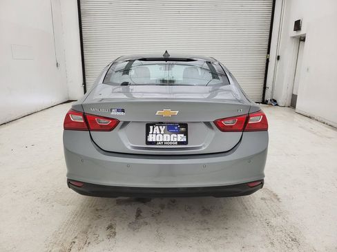 Used 2025 Chevrolet Malibu LT image 13