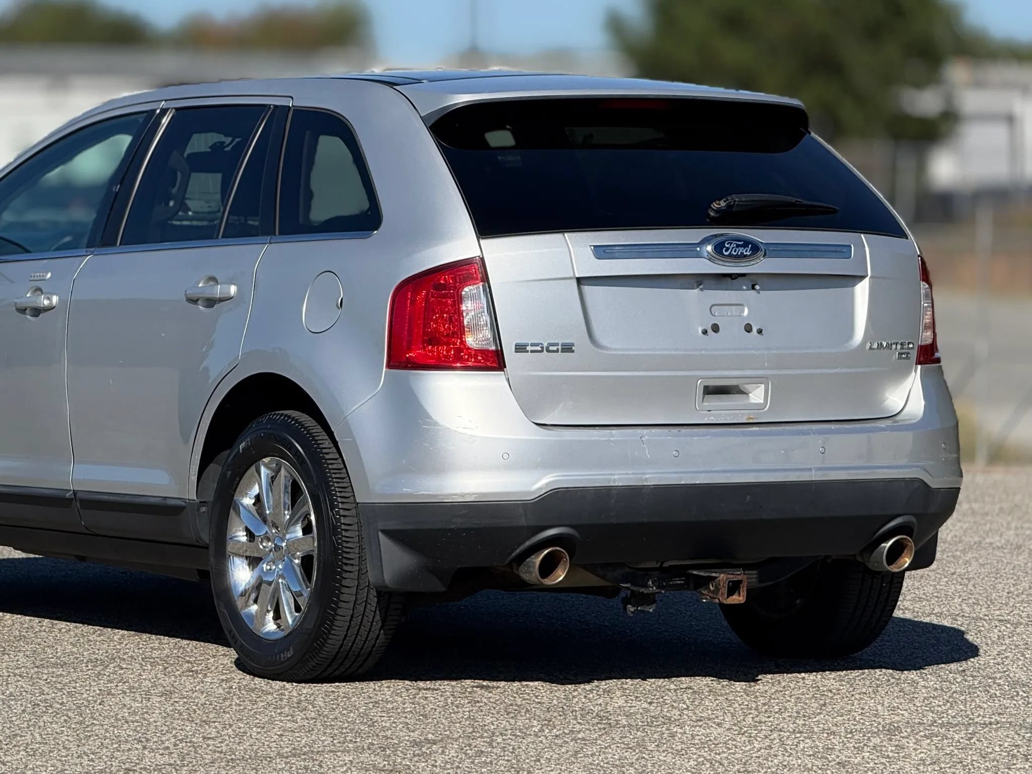 Used 2013 Ford Edge Limited AWD/4WD image 16