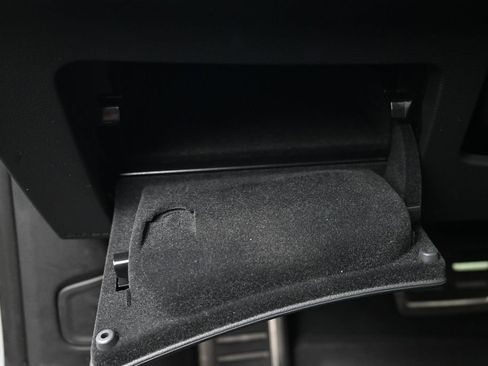 Used 2025 Audi RS 7 Performance w/ Matte Carbon Package AWD/4WD image 25