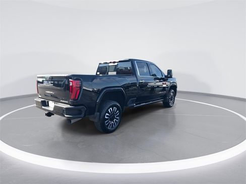 Used 2024 GMC Sierra 2500 Denali Ultimate image 8