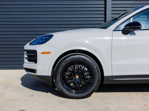 Certified 2026 Porsche Cayenne Coupe AWD/4WD image 11