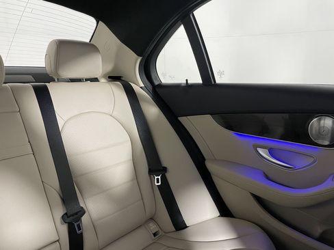 Used 2020 Mercedes-Benz C 300 Sedan image 15