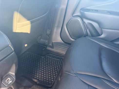 Used 2020 Jeep Renegade Altitude AWD/4WD image 28