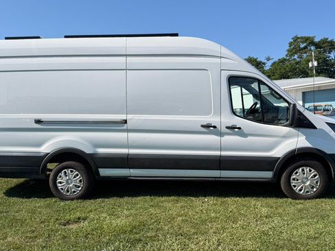 Used 2020 Ford Transit 250 148 High Roof Extended w/ Load Area Protection Package RWD image 6