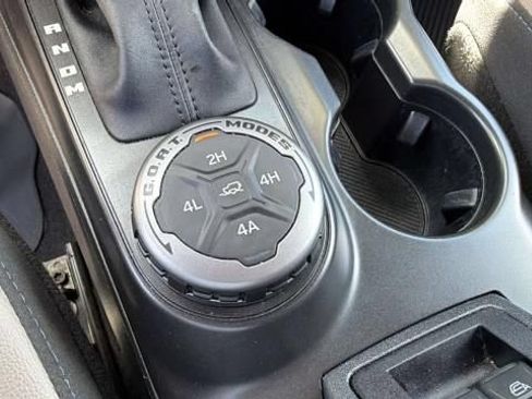 Used 2023 Ford Bronco Wildtrak AWD/4WD image 26
