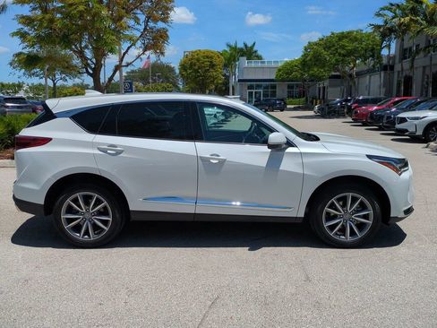 Certified 2024 Acura RDX SH-AWD w/ Technology Package image 3