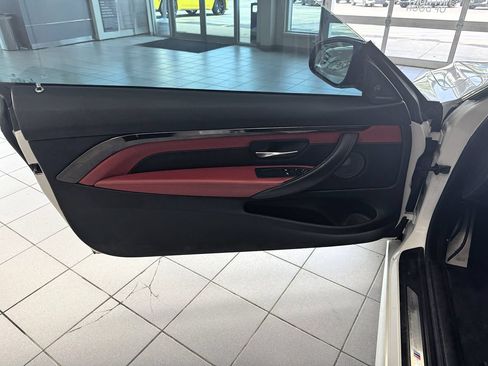 Used 2016 BMW M4 Coupe RWD image 13