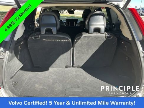 Certified 2025 Volvo XC90 B5 Core image 34
