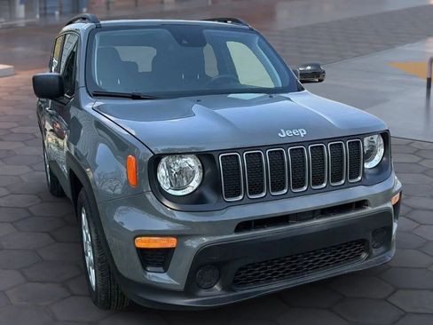 Used 2022 Jeep Renegade Sport w/ Sport Appearance Group FWD image 23