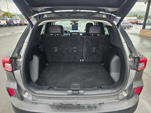 Certified 2025 Ford Escape Platinum AWD/4WD image 10