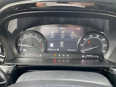 Used 2022 Lincoln Corsair AWD w/ Premium Package image 18