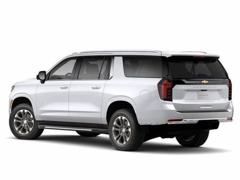 New 2025 Chevrolet Suburban LS image 6