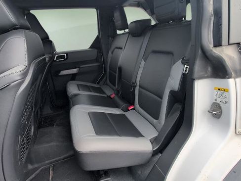 Used 2022 Ford Bronco Black Diamond AWD/4WD image 18