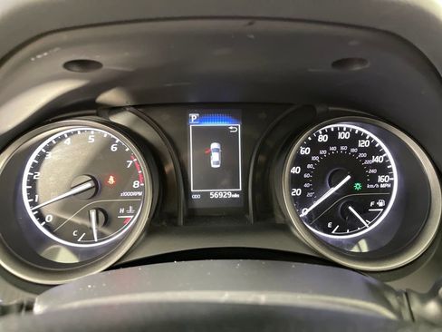 Certified 2024 Toyota Camry SE w/ Convenience Package image 22