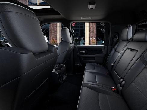 New 2026 RAM 3500 Laramie AWD/4WD image 23